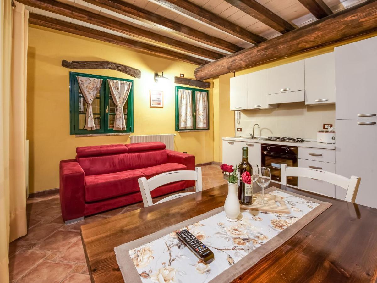 In A Green And Relaxing Atmosphere With Pool And Stunning Lake View Villa Marone Exterior foto