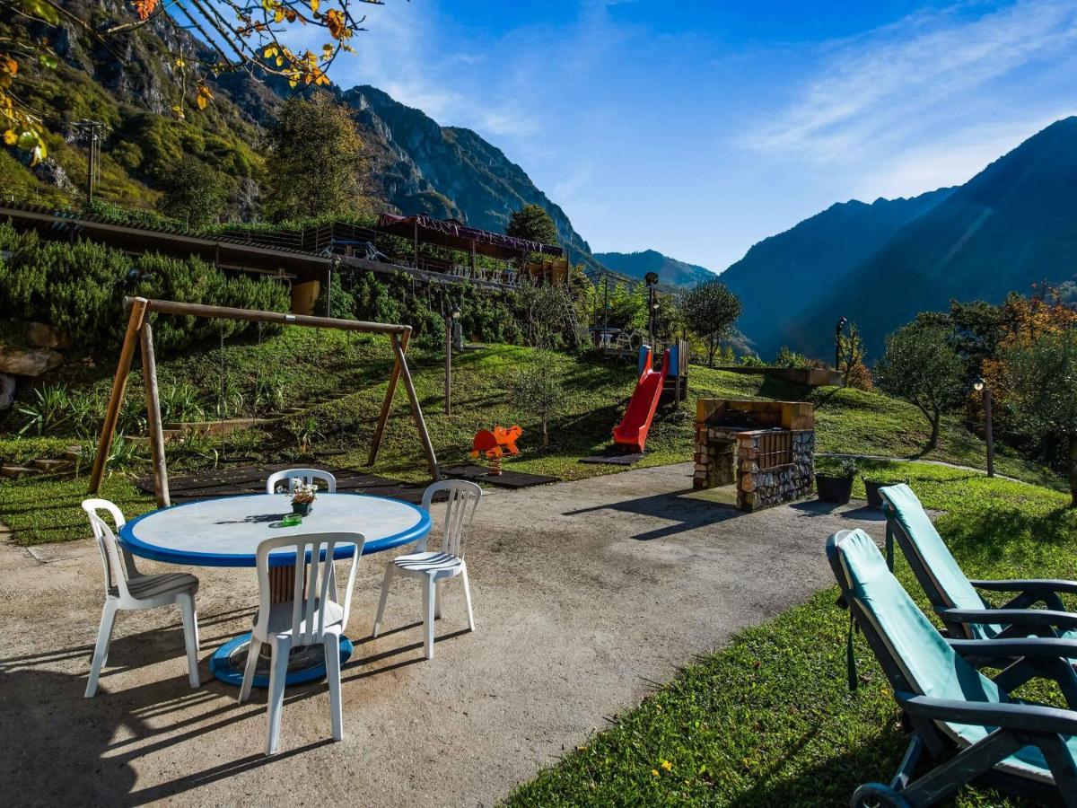In A Green And Relaxing Atmosphere With Pool And Stunning Lake View Villa Marone Exterior foto